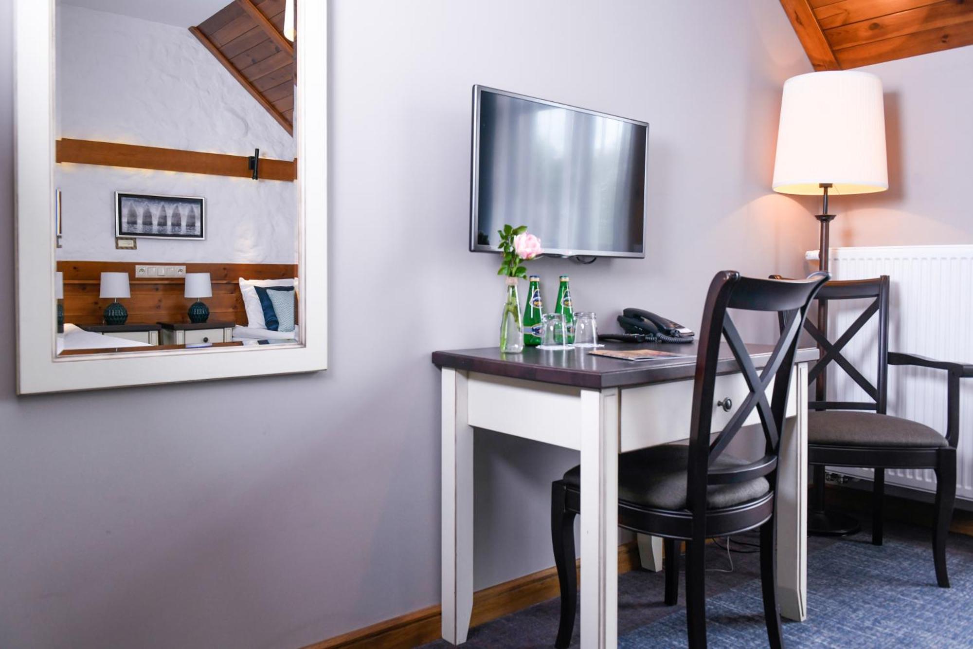 Folwark Lekuk Hotel Łękuk Mały Bagian luar foto